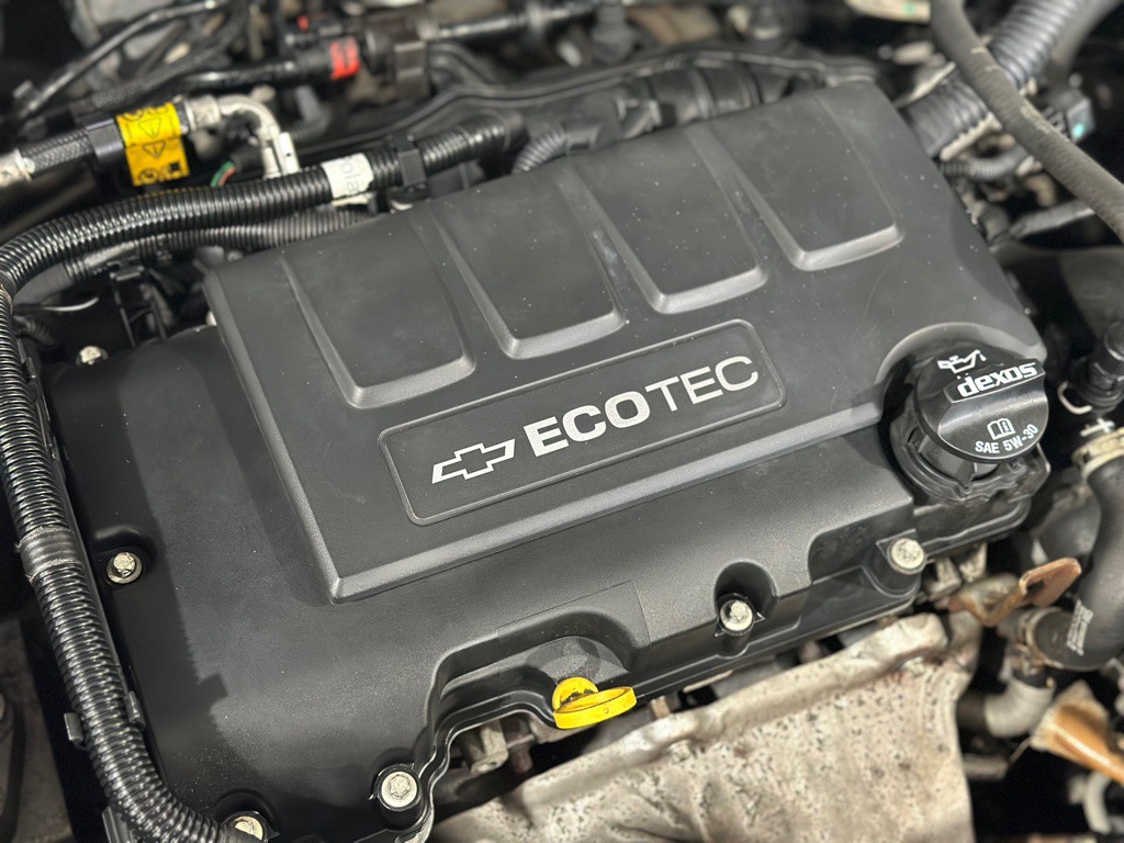 2015 Chevrolet Cruze Image 38