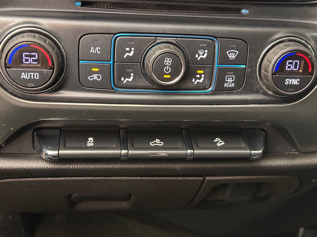 2014 Chevrolet Silverado 1500 Image 17