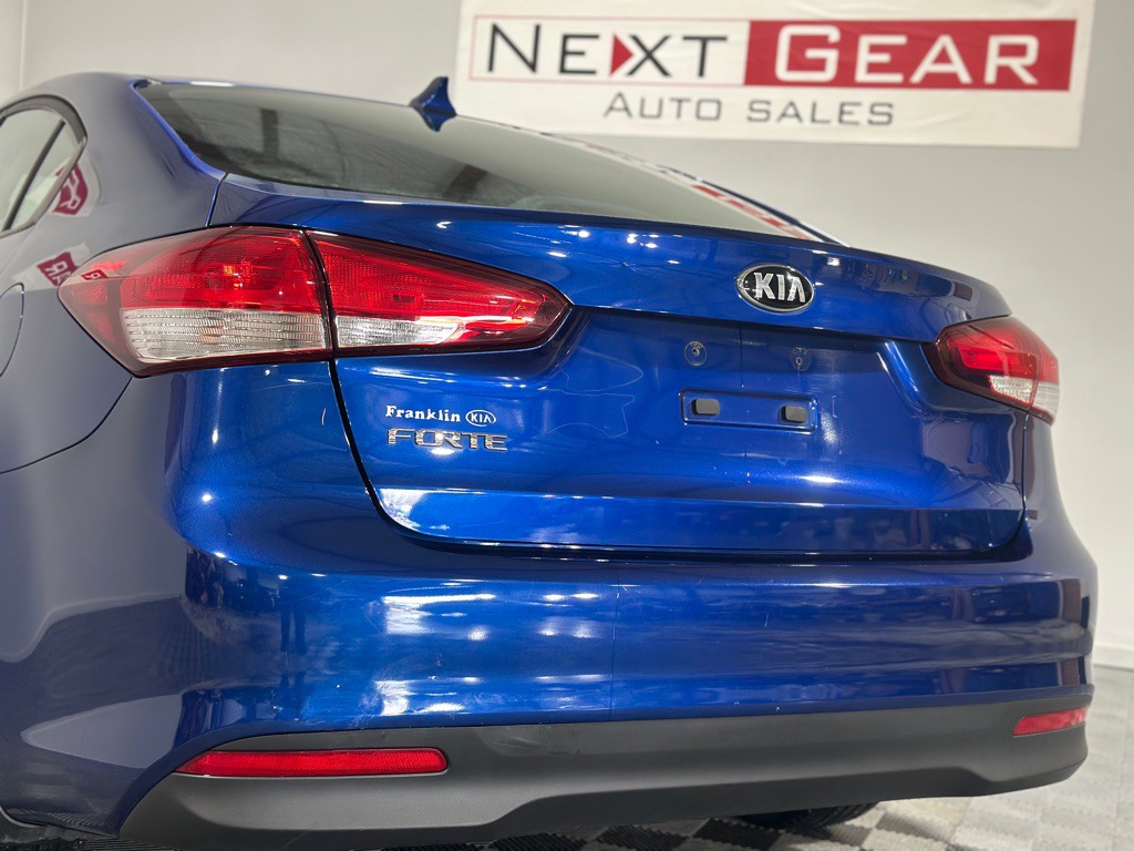 2017 Kia Forte Image 7