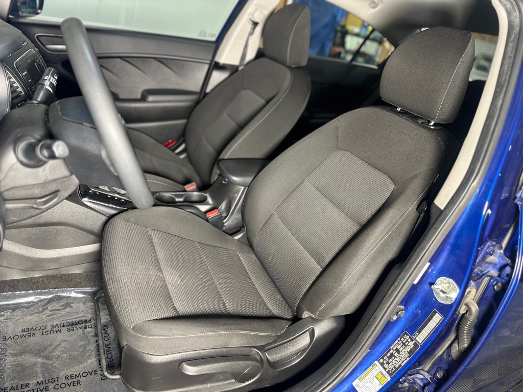 2017 Kia Forte Image 21