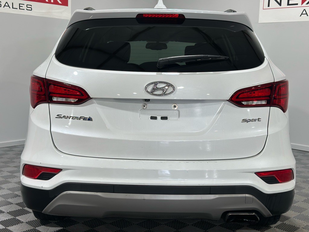 2017 Hyundai Santa Fe Sport Image 8