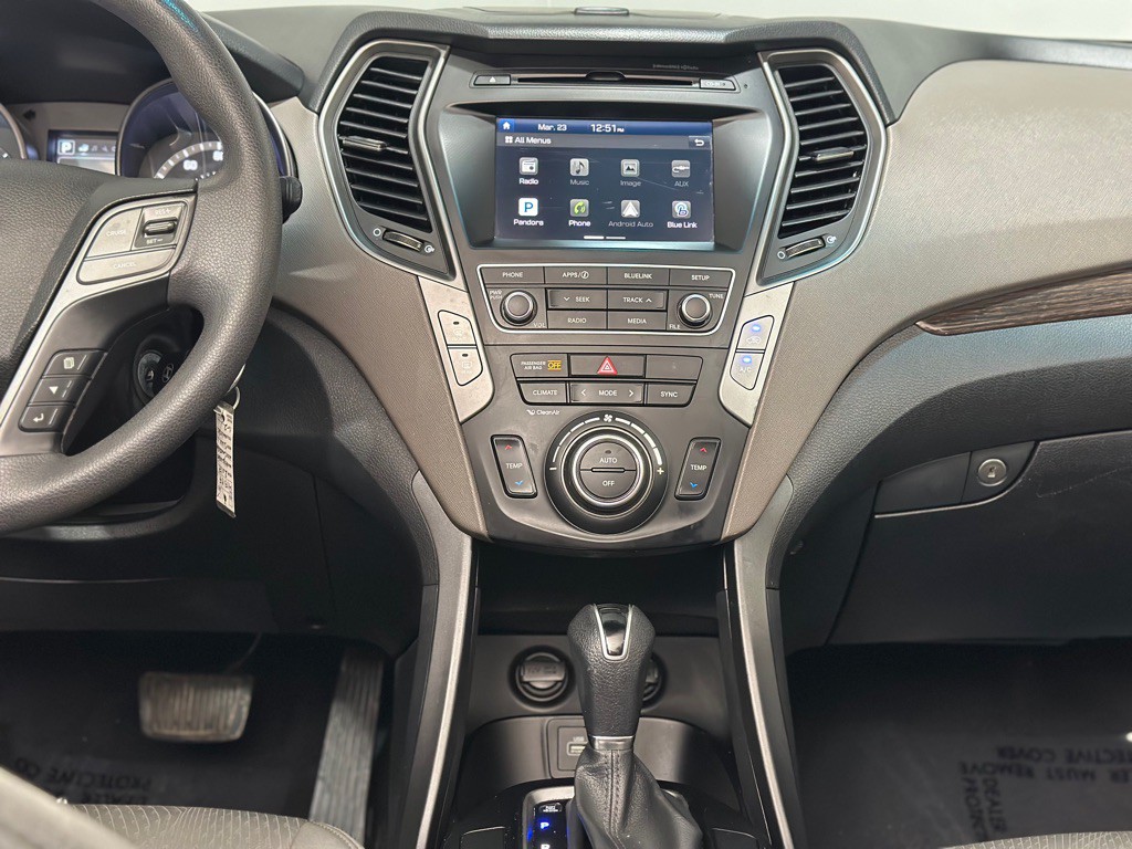 2017 Hyundai Santa Fe Sport Image 16