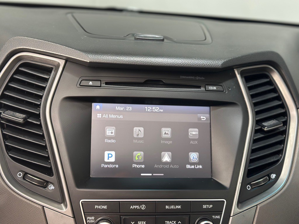 2017 Hyundai Santa Fe Sport Image 18