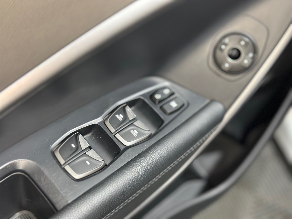 2017 Hyundai Santa Fe Sport Image 32