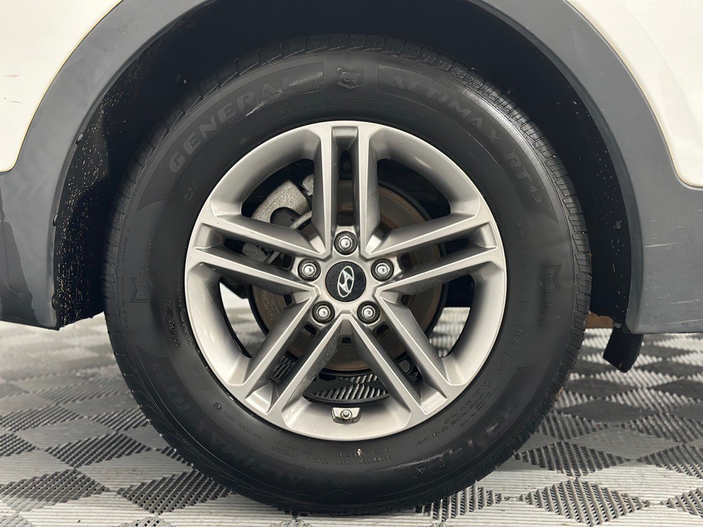 2017 Hyundai Santa Fe Sport Image 39