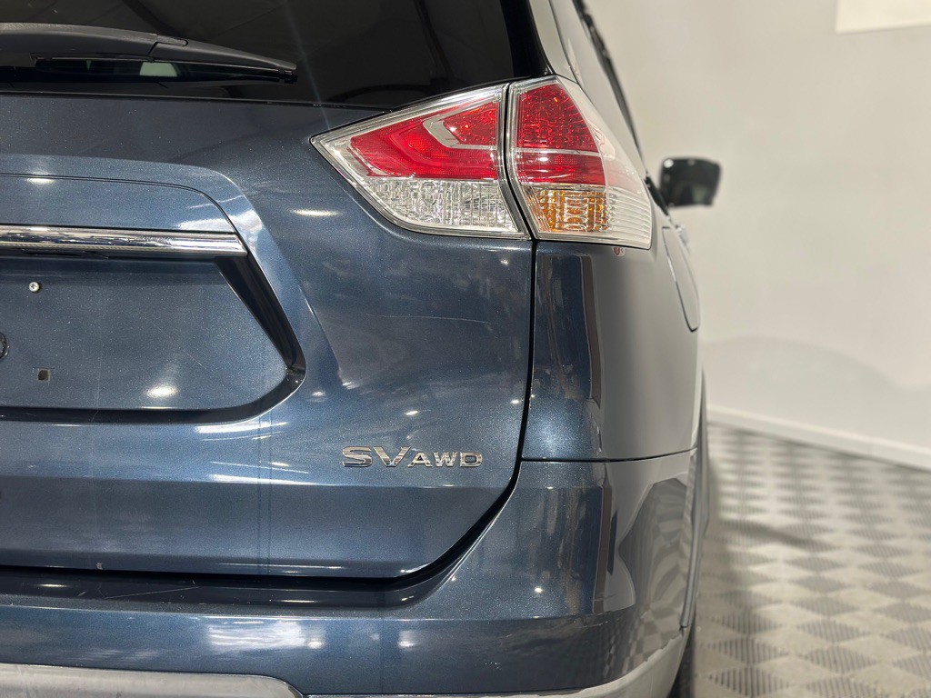 2016 Nissan Rogue Image 9