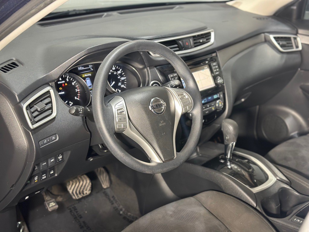 2016 Nissan Rogue Image 27