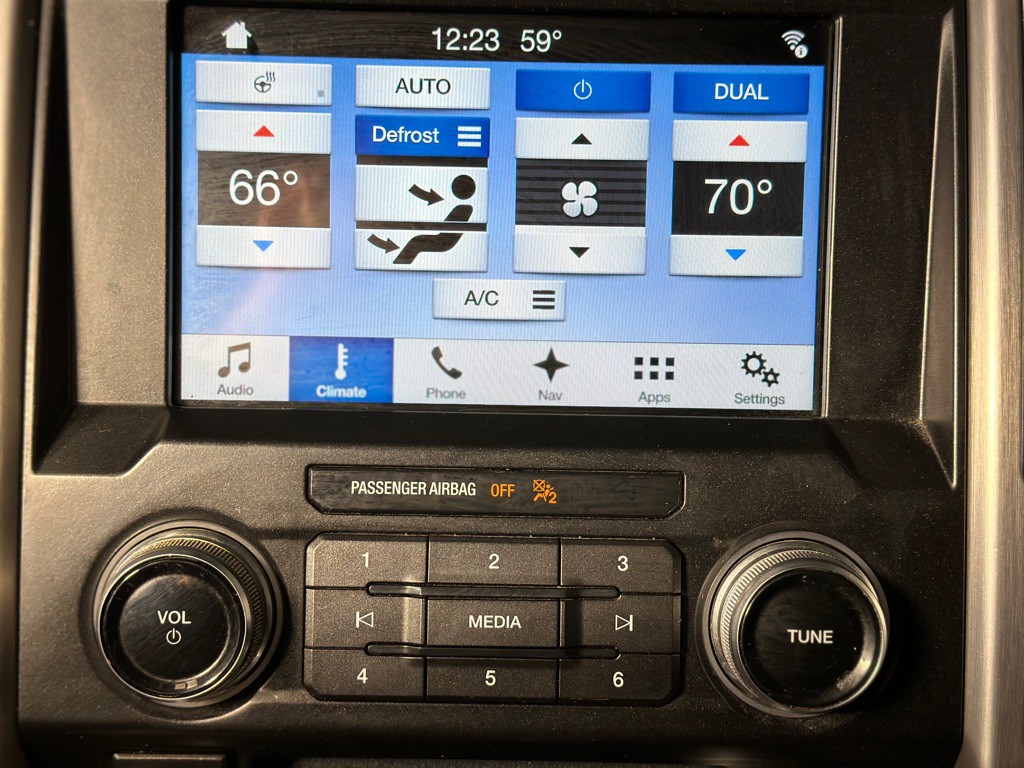 2016 Ford F-150 Image 17