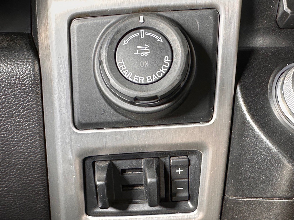 2016 Ford F-150 Image 38