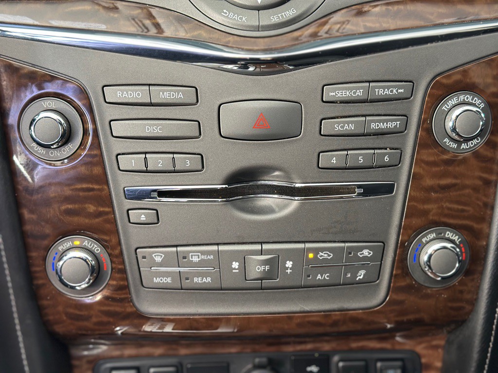 2020 Nissan Armada Image 19