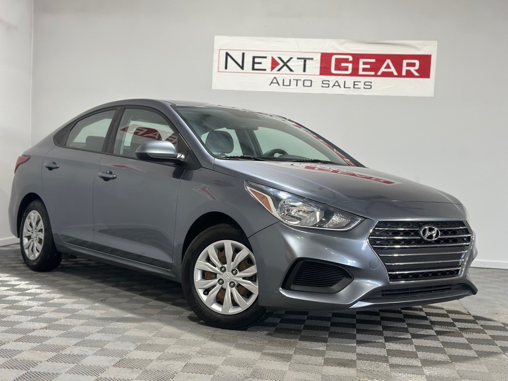 2019 Hyundai Accent Image 1