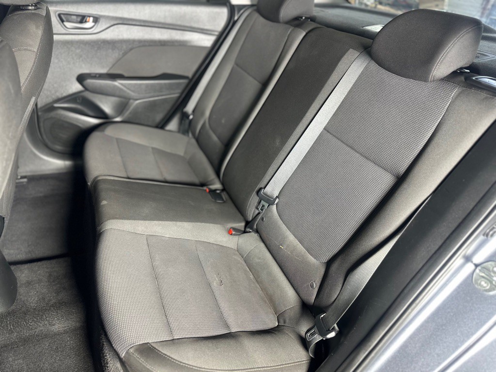 2019 Hyundai Accent Image 24