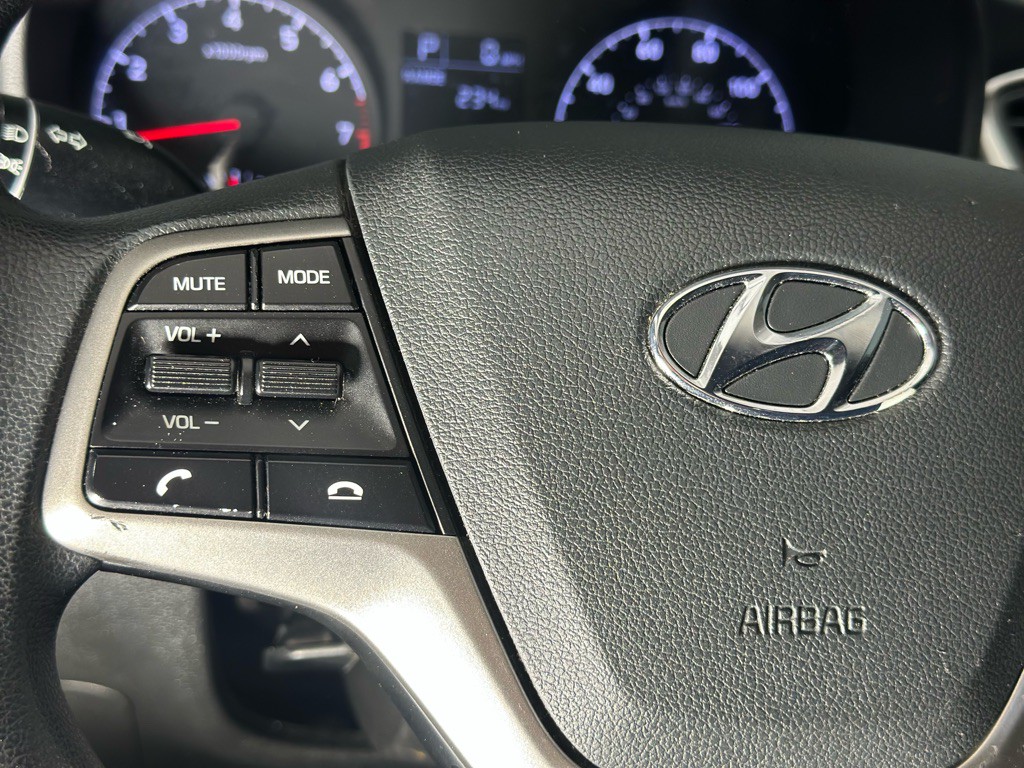 2019 Hyundai Accent Image 26