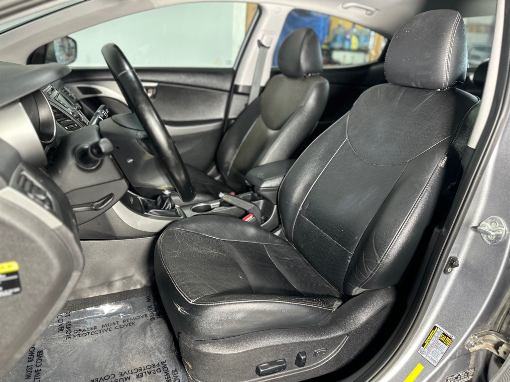 2015 Hyundai Elantra Image 26