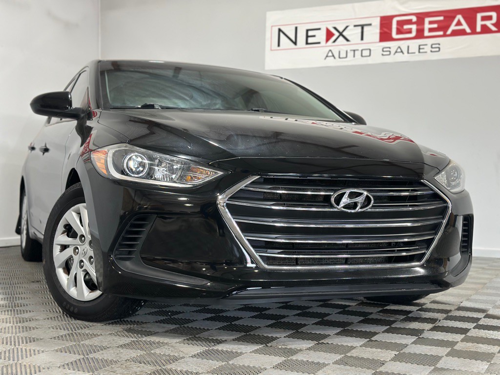 2018 Hyundai Elantra Image 4