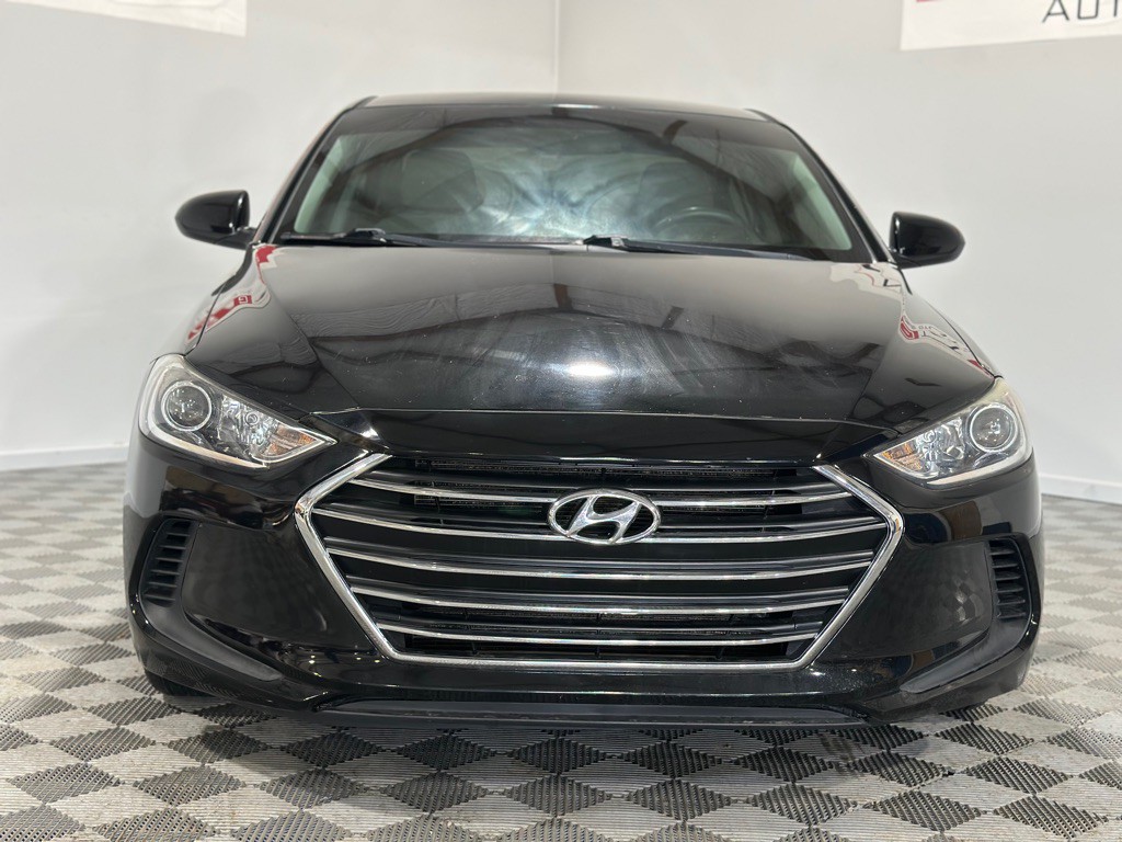 2018 Hyundai Elantra Image 5
