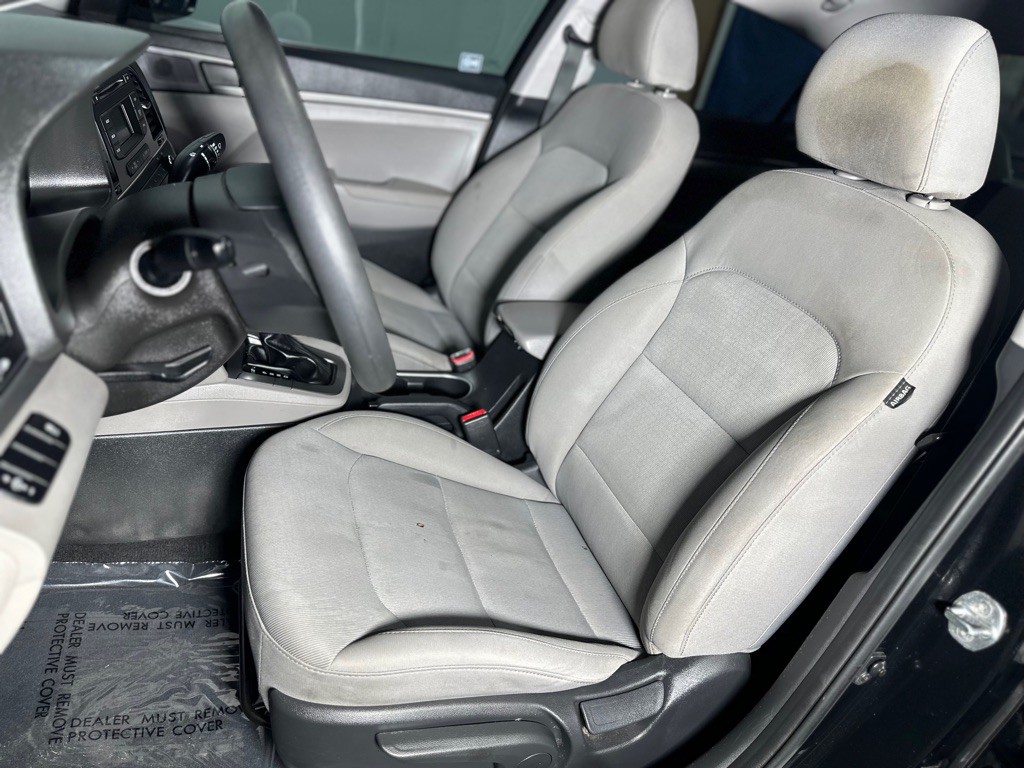 2018 Hyundai Elantra Image 21