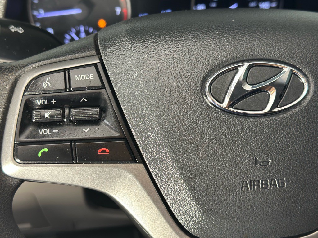 2018 Hyundai Elantra Image 24