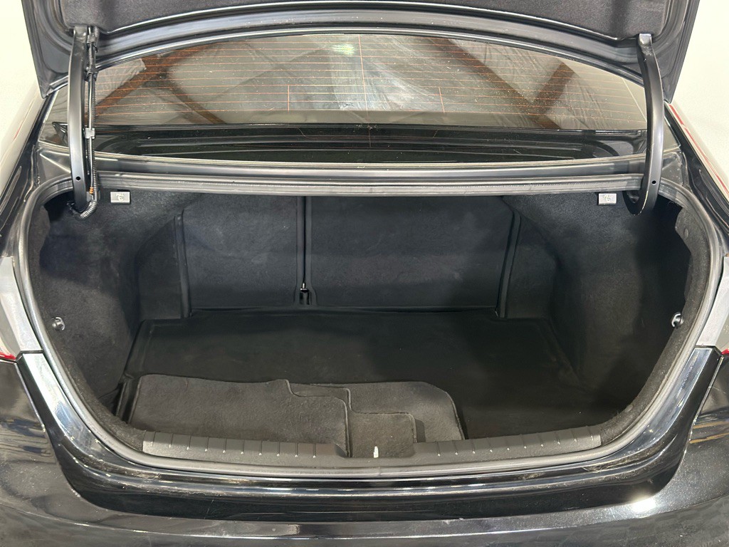 2018 Hyundai Elantra Image 30