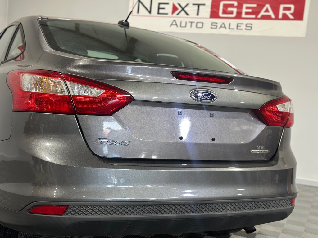 2014 Ford Focus Image 8