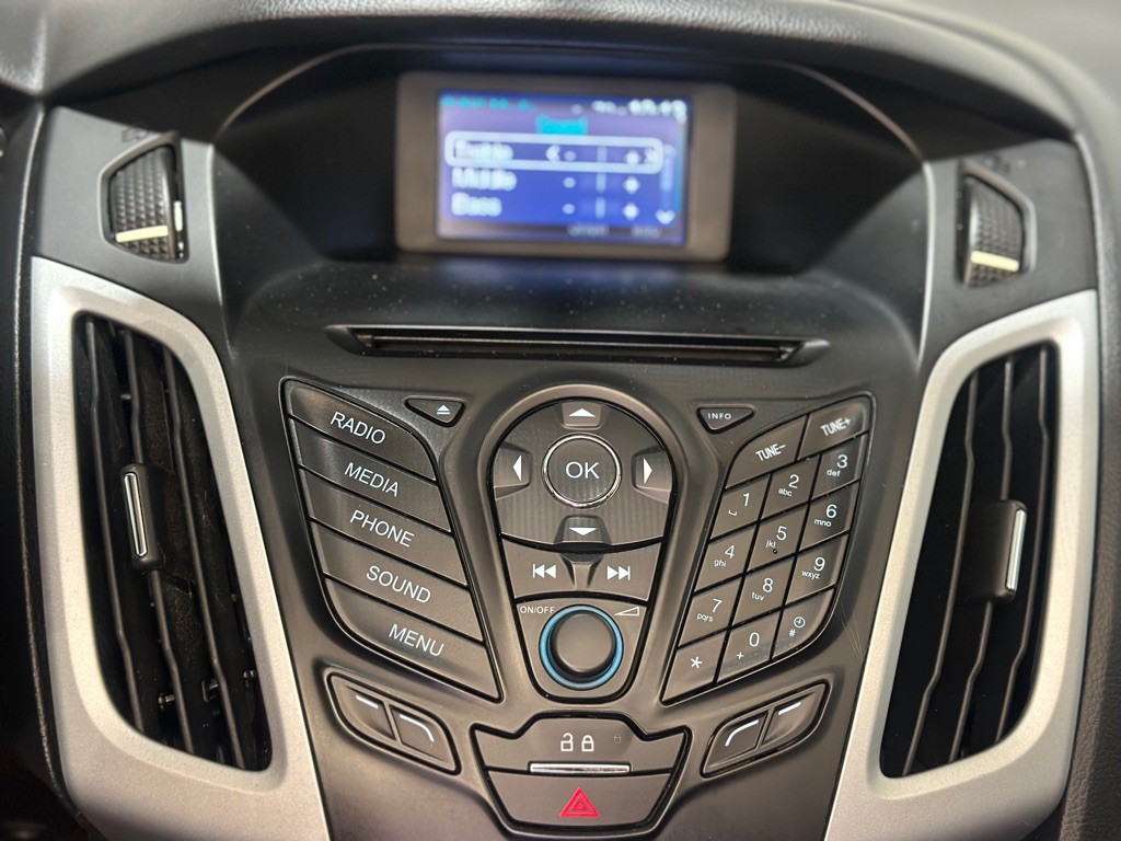 2014 Ford Focus Image 18