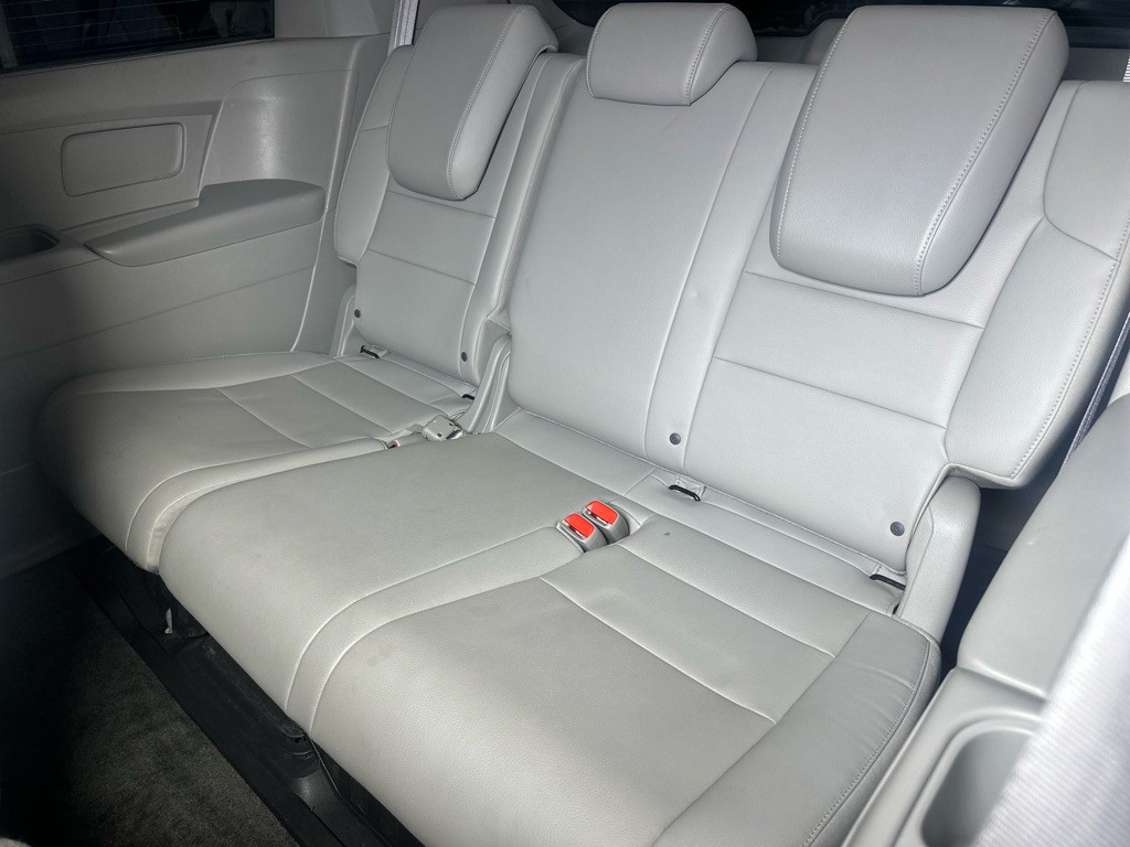2016 Honda Odyssey Image 30