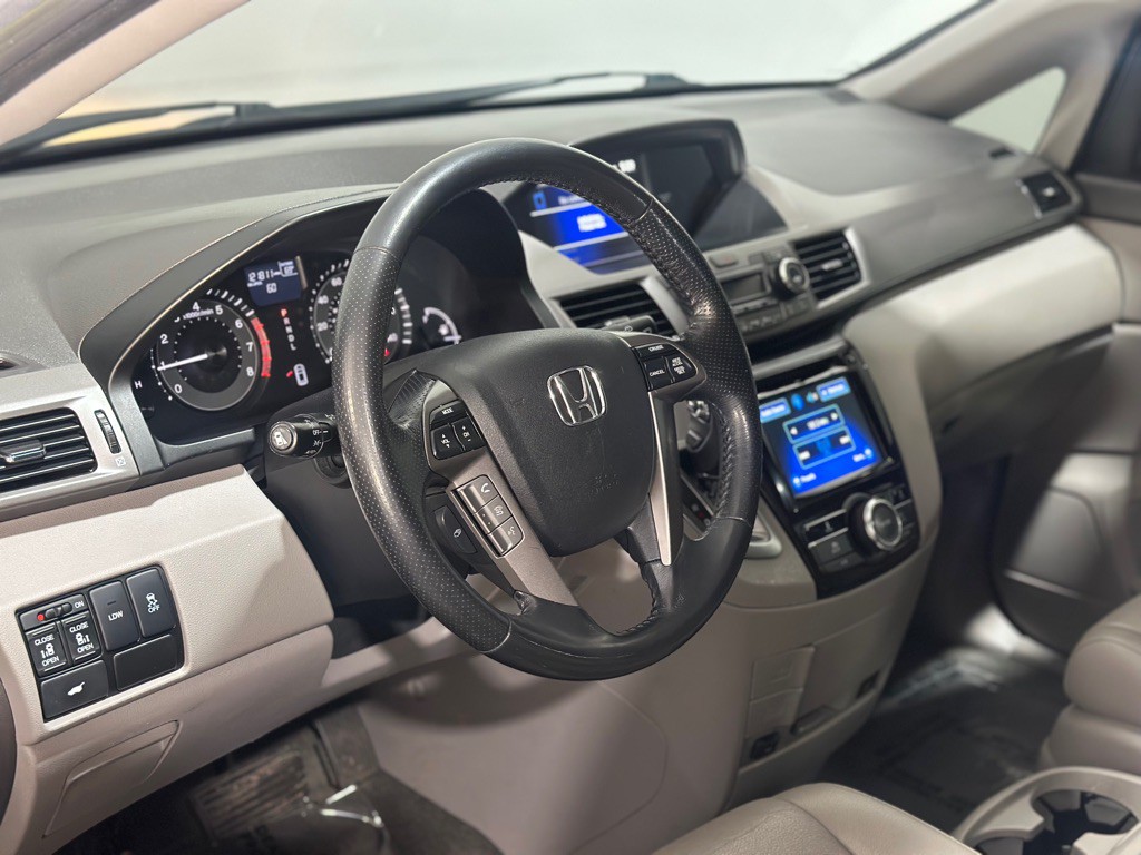 2016 Honda Odyssey Image 31