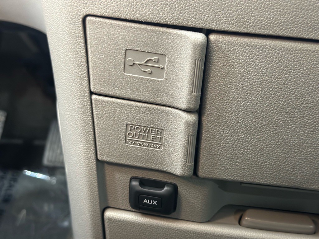 2016 Honda Odyssey Image 36