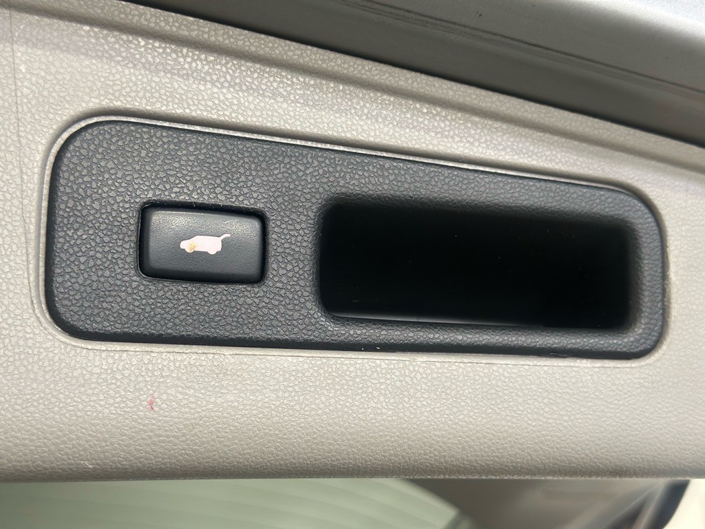 2016 Honda Odyssey Image 38