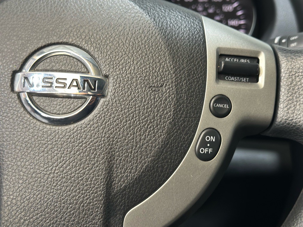 2012 Nissan Rogue Image 28