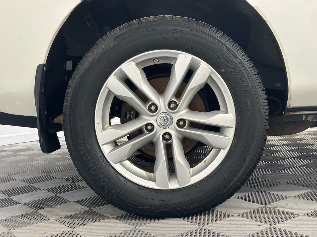 2012 Nissan Rogue Image 35