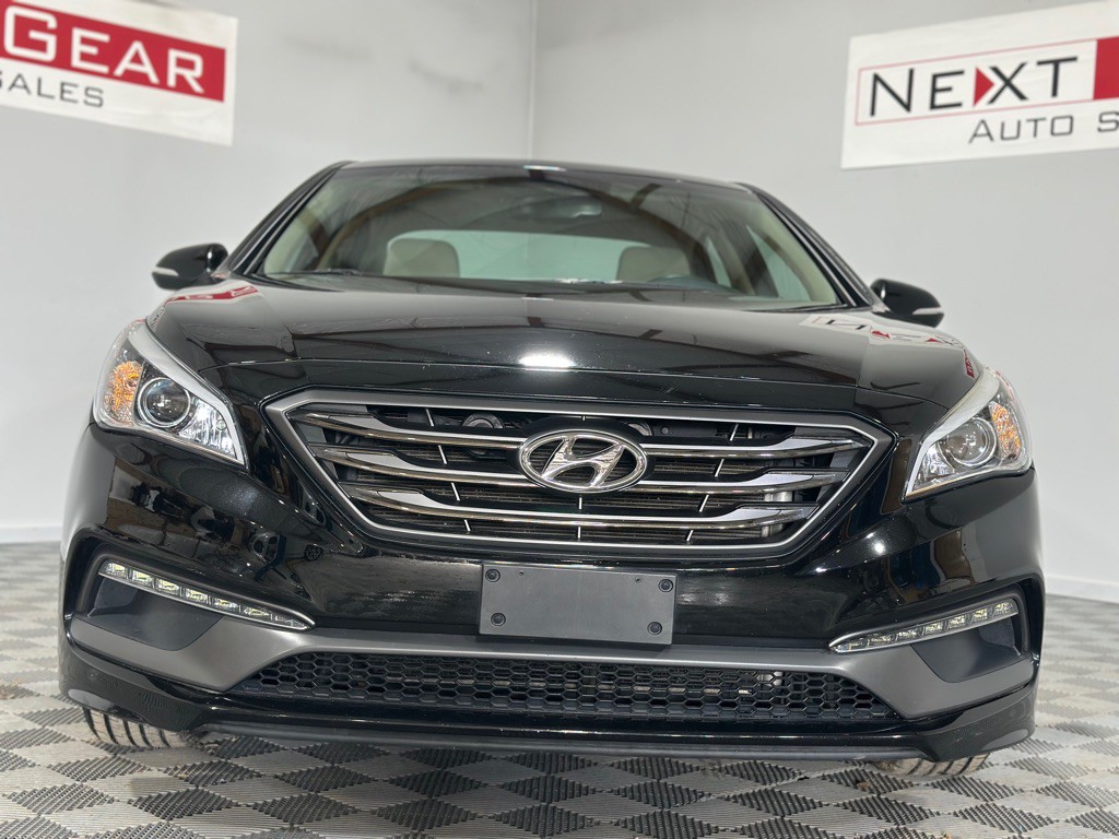 2015 Hyundai Sonata Image 4