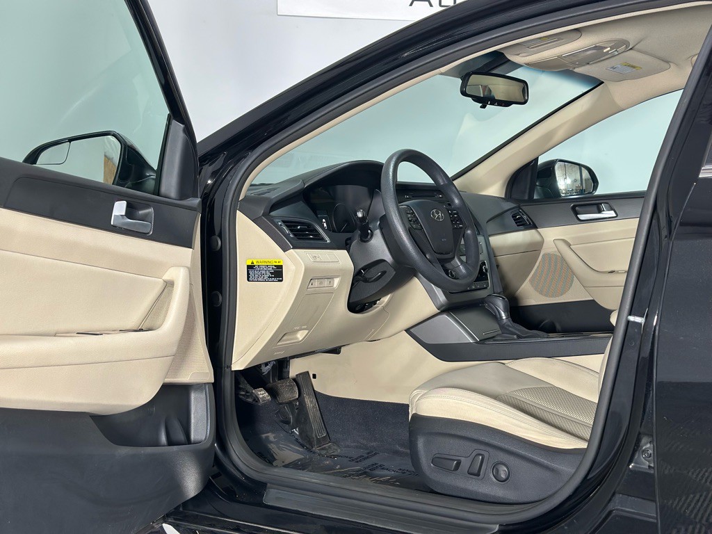 2015 Hyundai Sonata Image 10