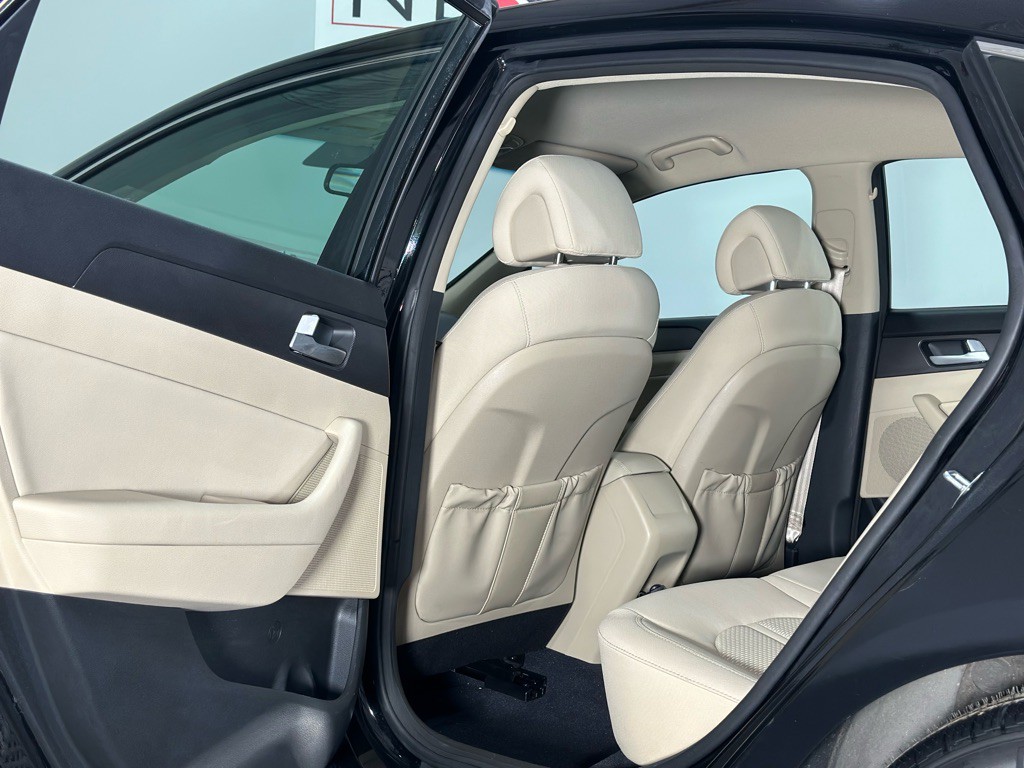 2015 Hyundai Sonata Image 11