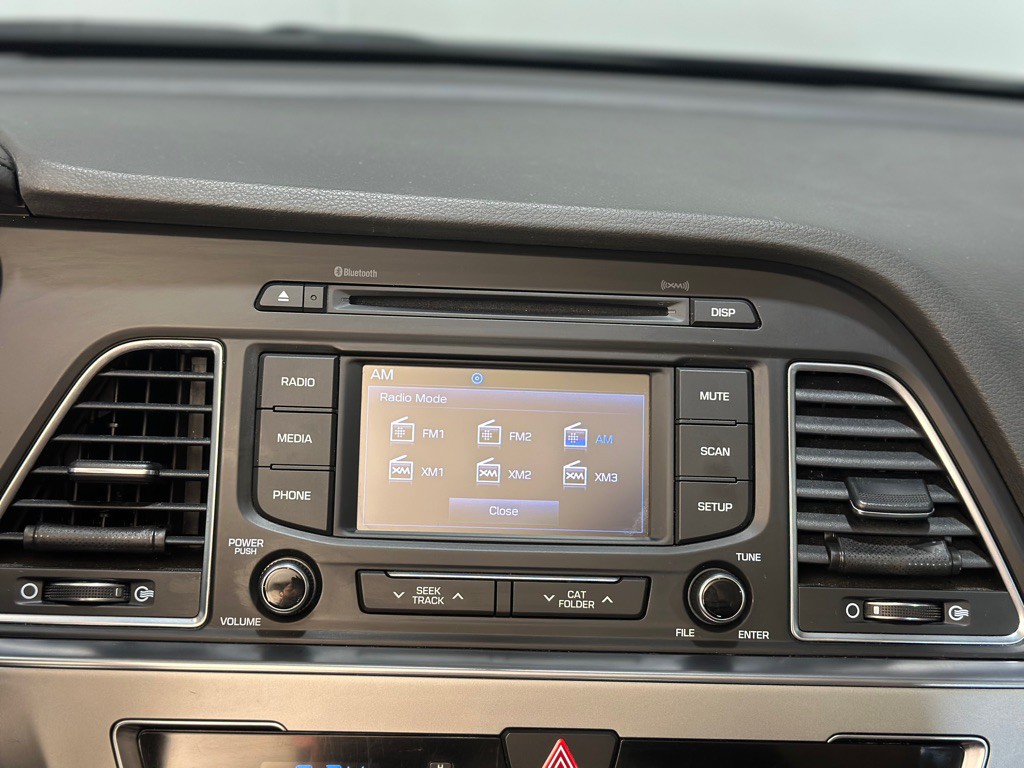 2015 Hyundai Sonata Image 16