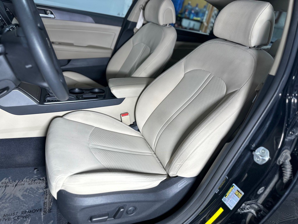 2015 Hyundai Sonata Image 25