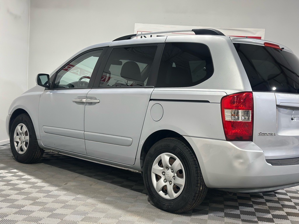 2009 Kia Sedona Image 7