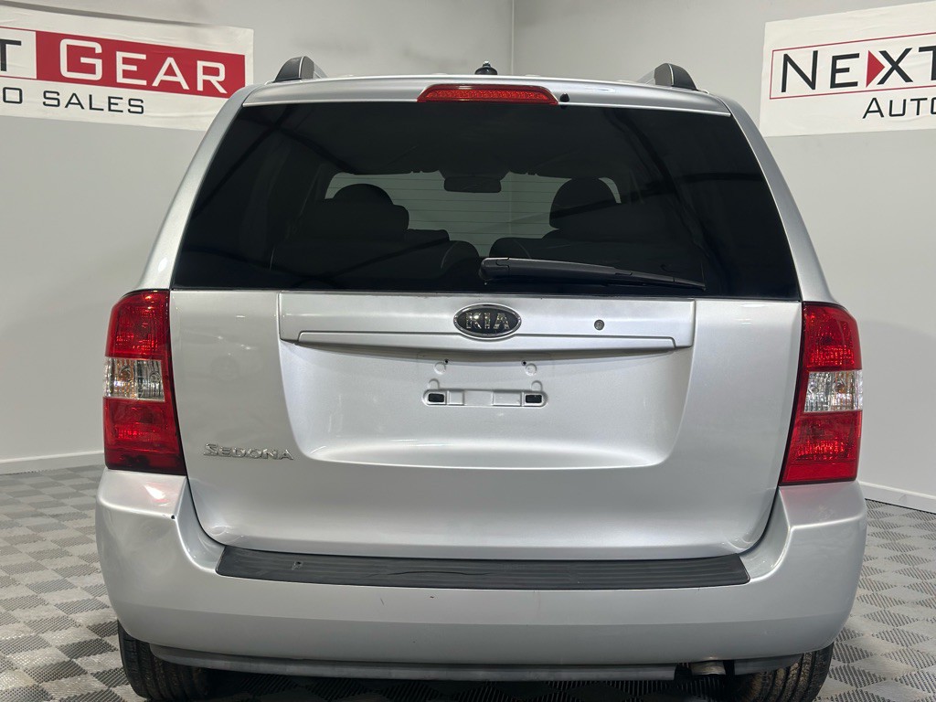 2009 Kia Sedona Image 8