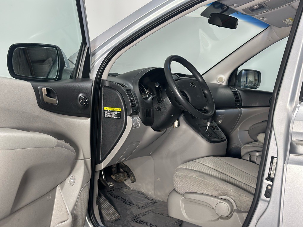 2009 Kia Sedona Image 10