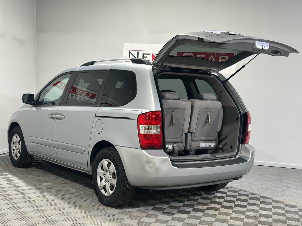 2009 Kia Sedona Image 26