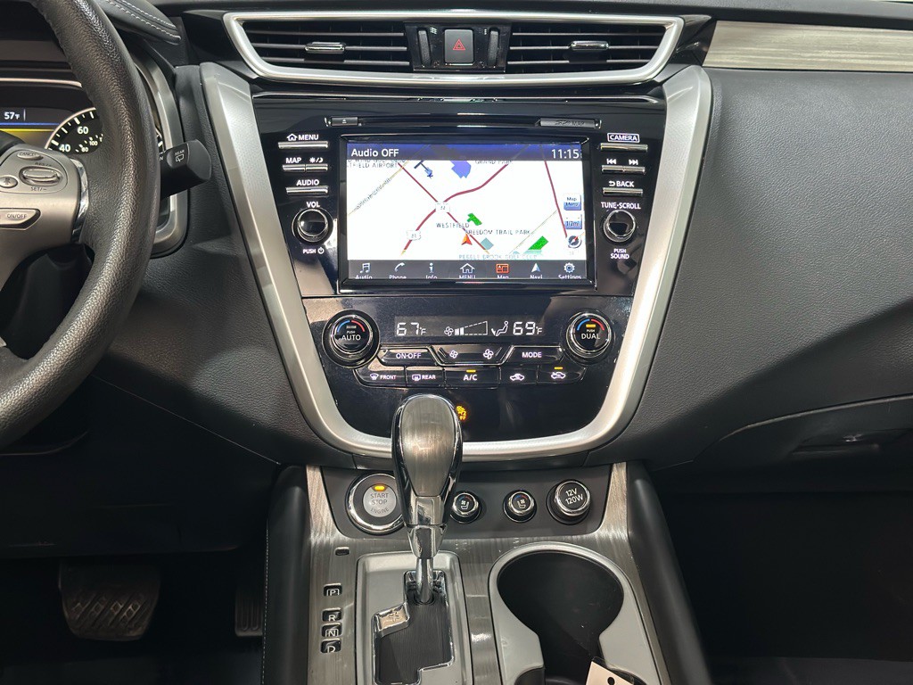 2015 Nissan Murano Image 16