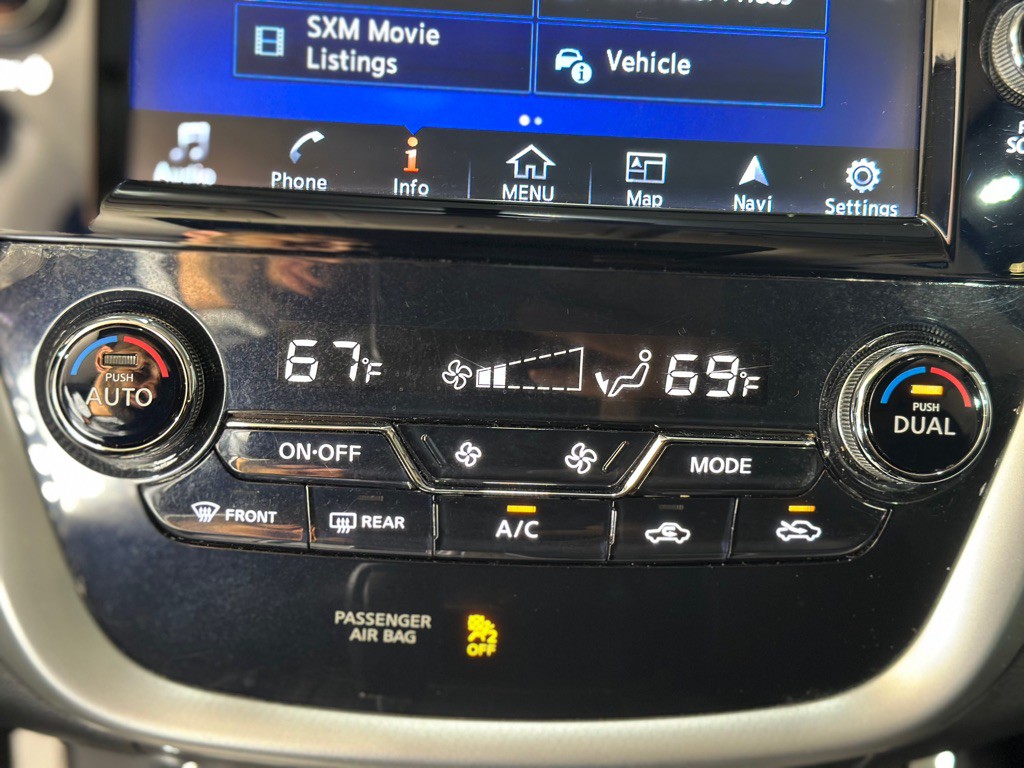 2015 Nissan Murano Image 18