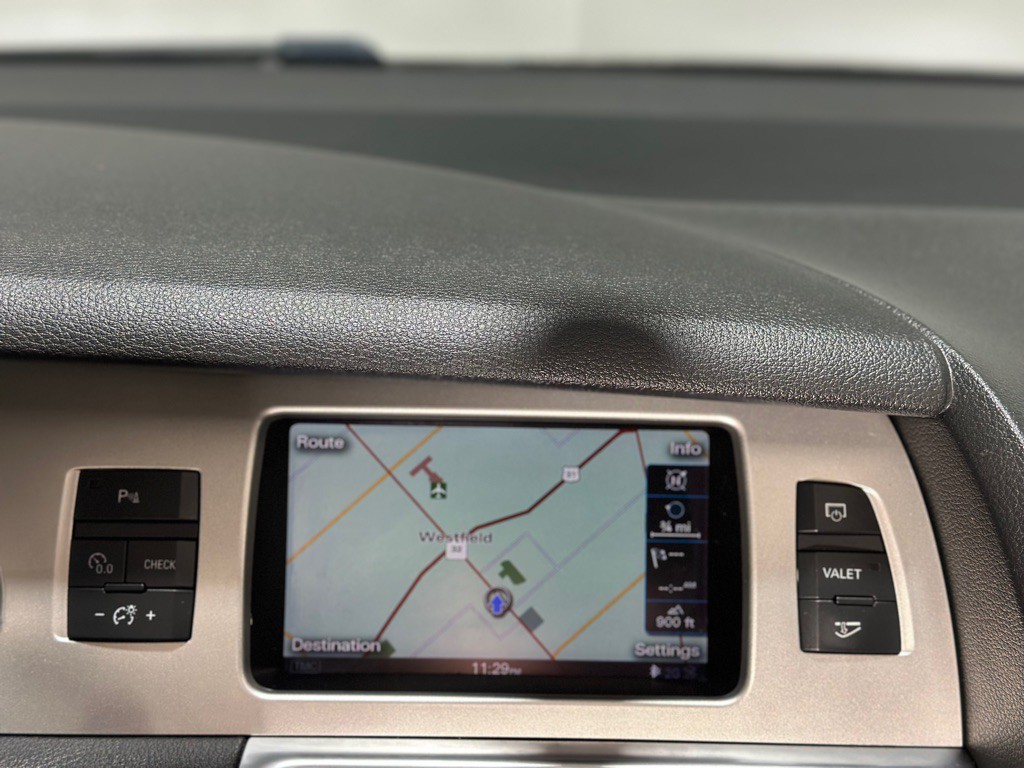 2015 Audi Q7 Image 16