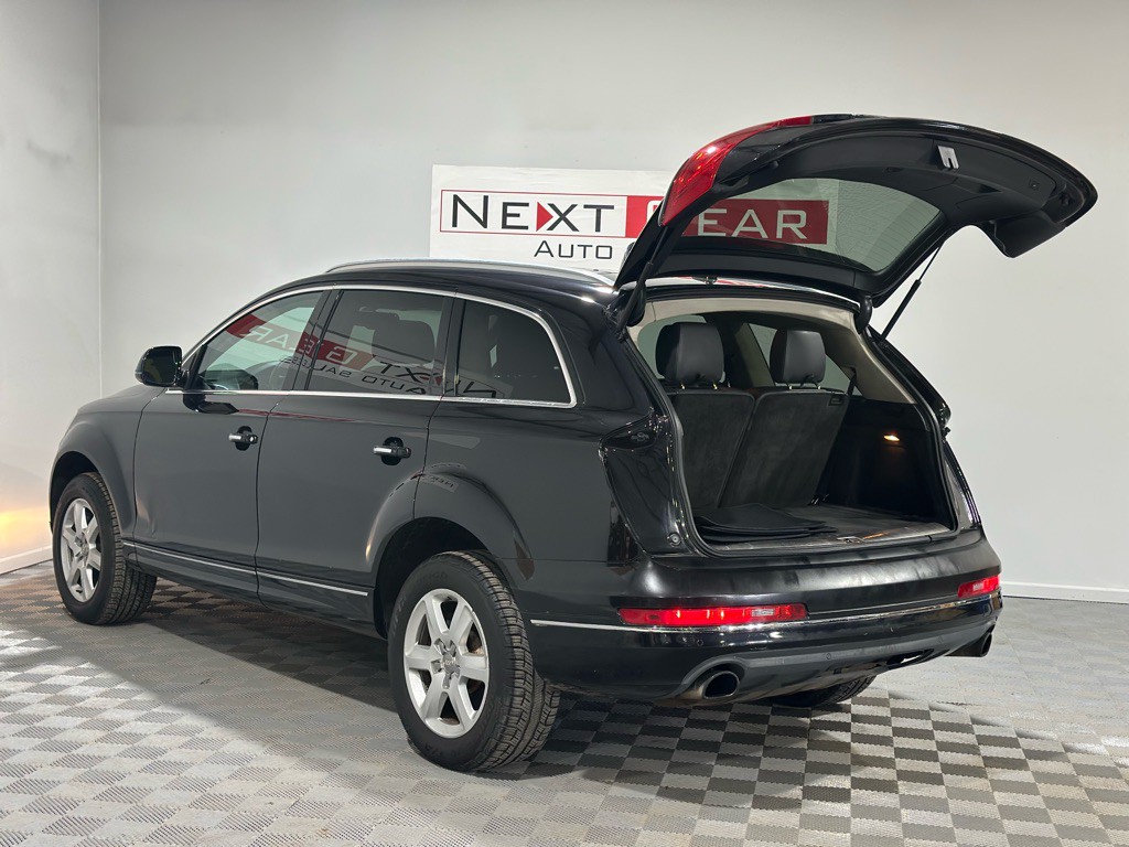 2015 Audi Q7 Image 45