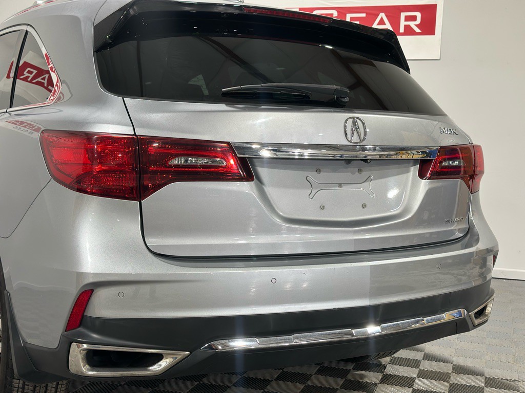 2017 Acura MDX Image 8