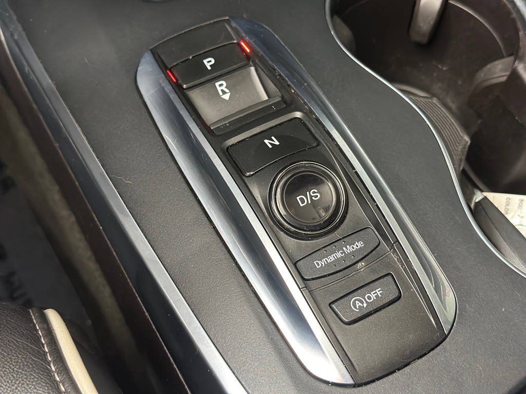 2017 Acura MDX Image 23