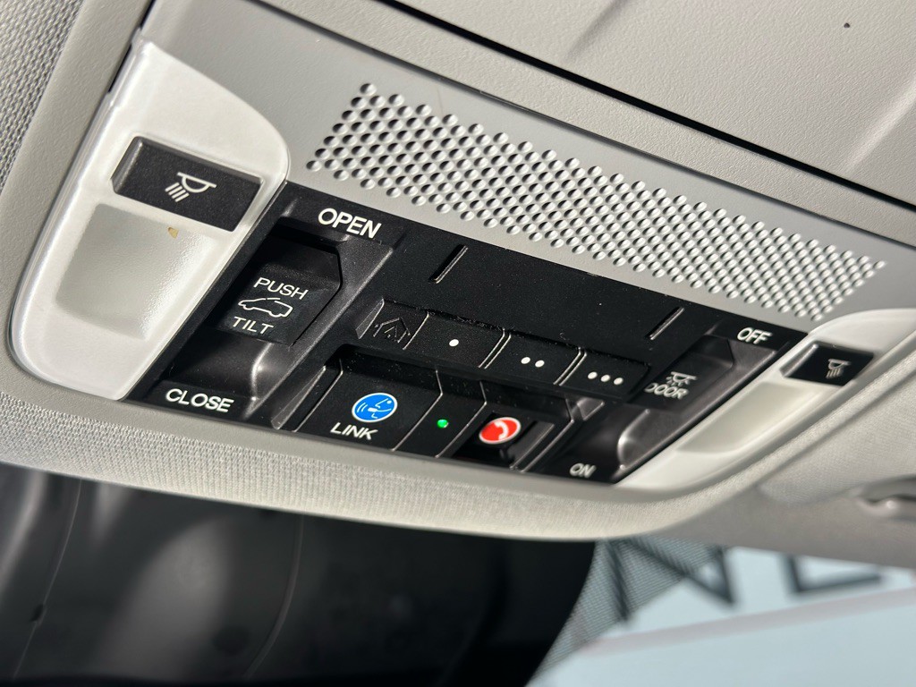 2017 Acura MDX Image 42