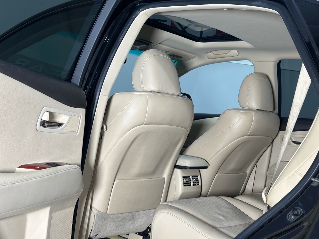 2012 Lexus RX Image 14