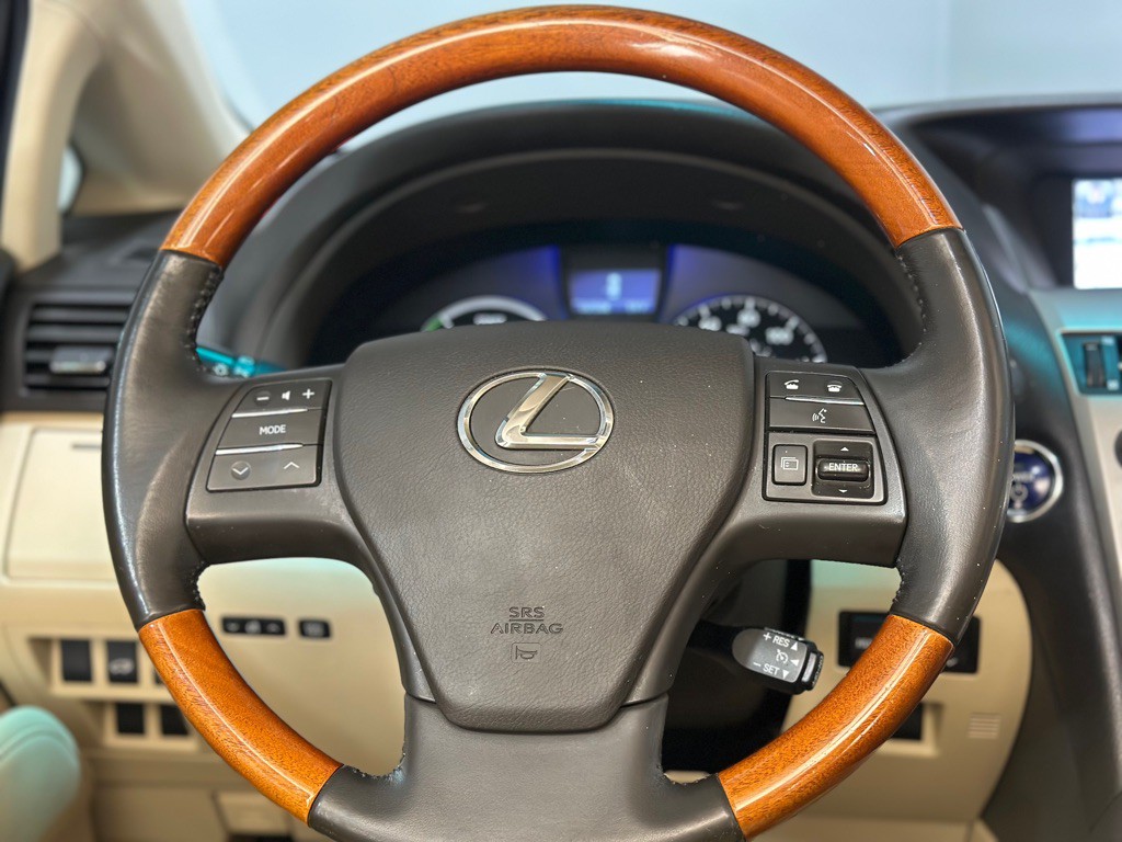 2012 Lexus RX Image 17