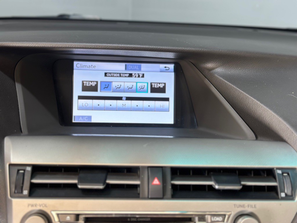2012 Lexus RX Image 20